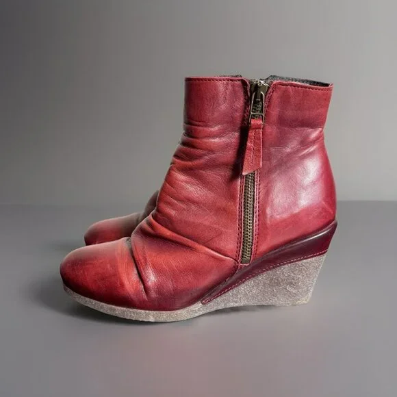 MIZ MOOZ Womens Size 36/US 5.5-6 Baron Red Leather Wedge Ankle Boots Booties - Picture 1 of 11